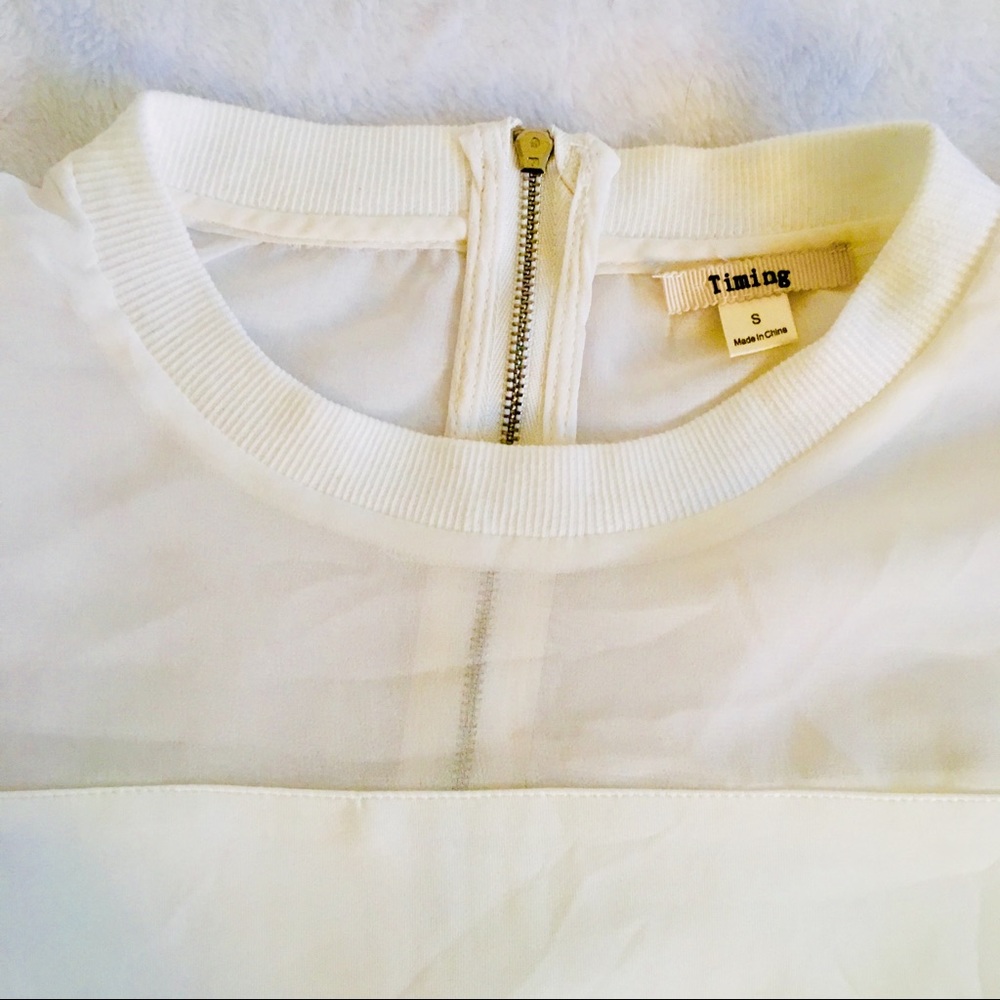 White Illusion Stripe Crop Long Sleeve Top - Picture 7 of 8